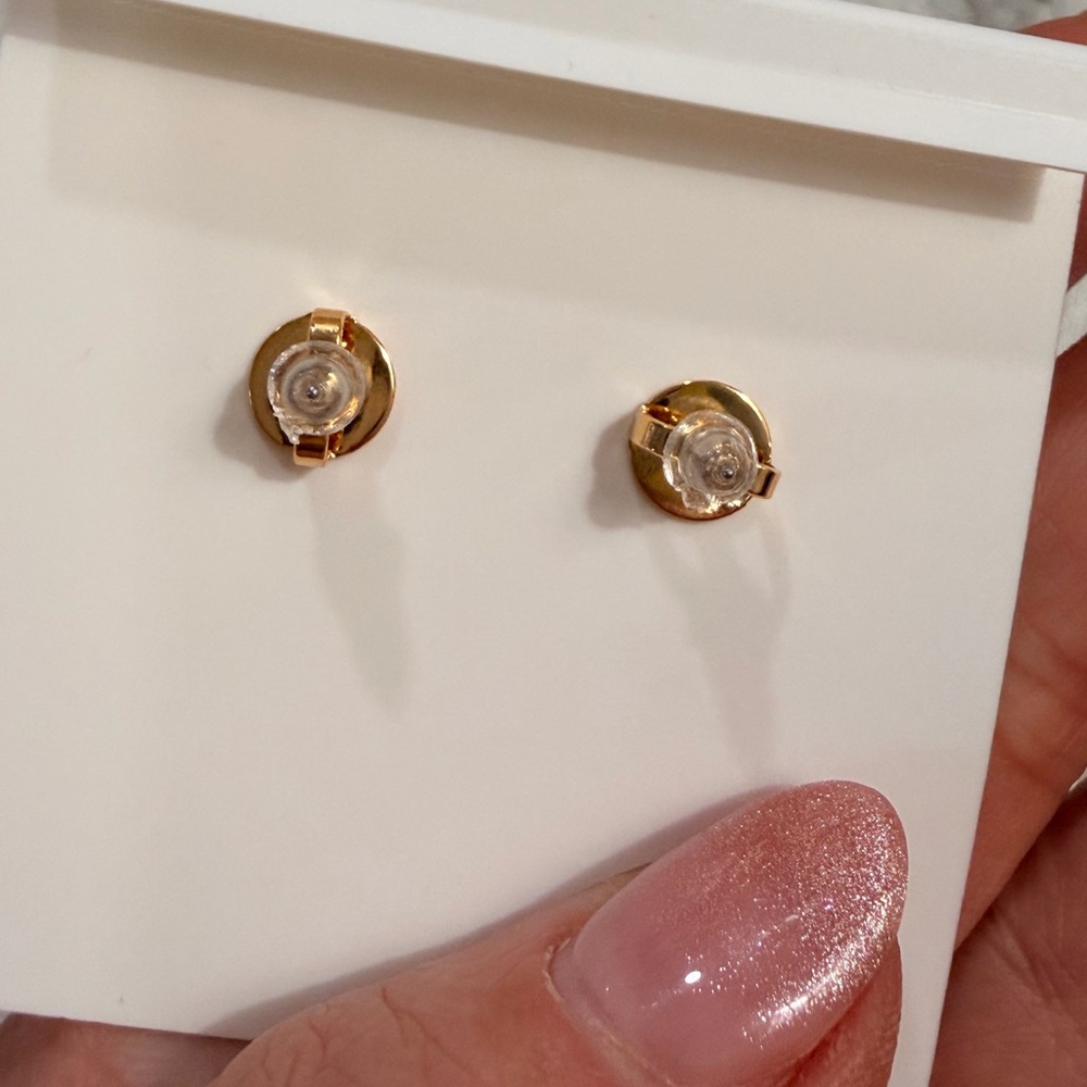 TORY BURCH
Mother-Of-Pearl Kira Clover Stacked Studs - New + dust bag! - Picture 6 of 7